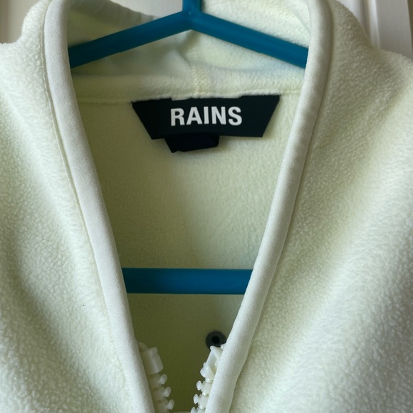 RAINS Fleece W Vest in Straw 517 Size XL - Picture 13 of 13